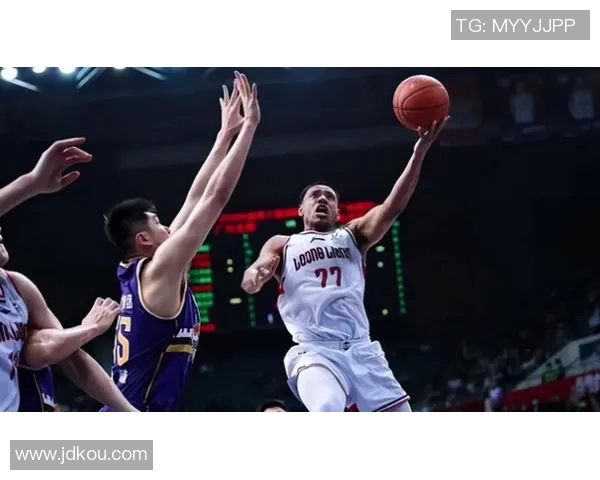 2017年广州队与北控队激战回顾:精彩瞬间与战术分析 2017年广州队与北控队激战回顾:精彩瞬间与战术分析