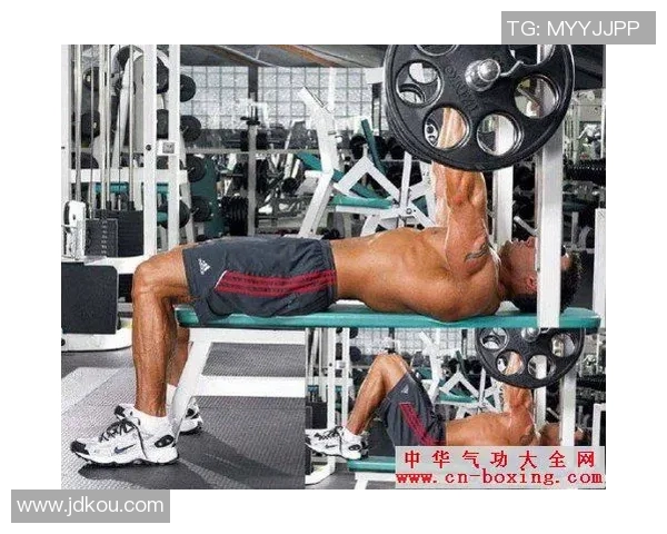 哑铃锻炼的好处与注意事项解析适合各类健身爱好者的选择指南